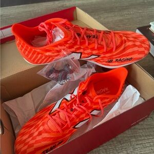 New Balance Fuel Cell MD500 v9